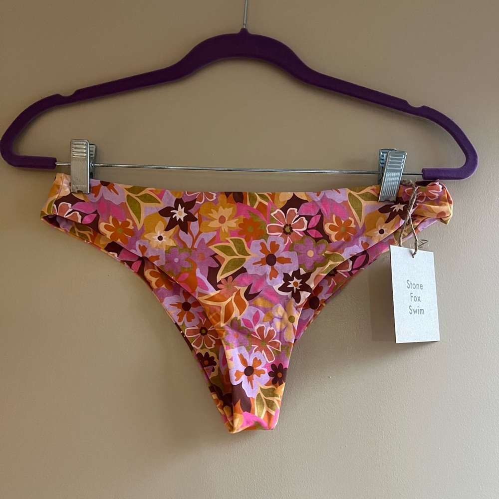 Stone Fox Swim Bikini Bottoms NWT